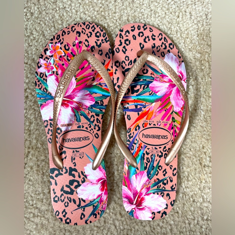 Havaianas Womens flip flops - Size 9/10